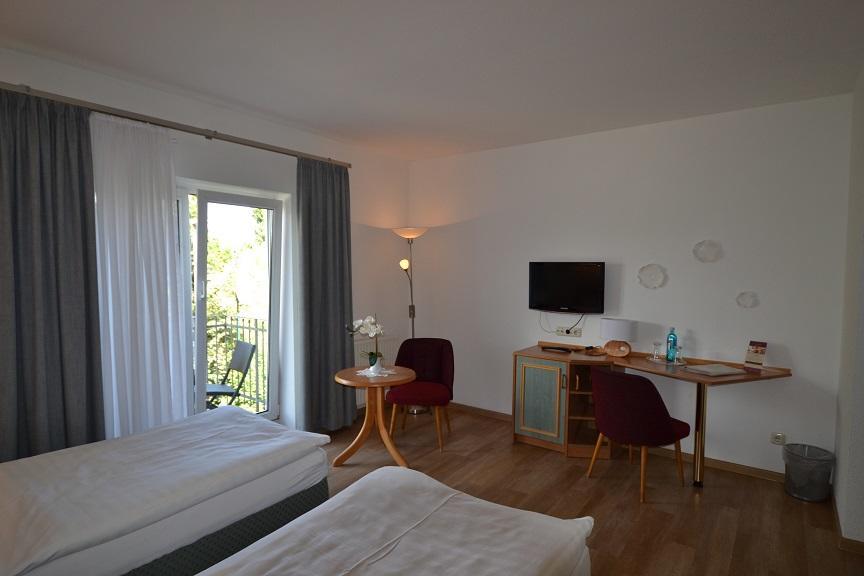 Hotel & Restaurant Zur Linde Freital Exterior photo