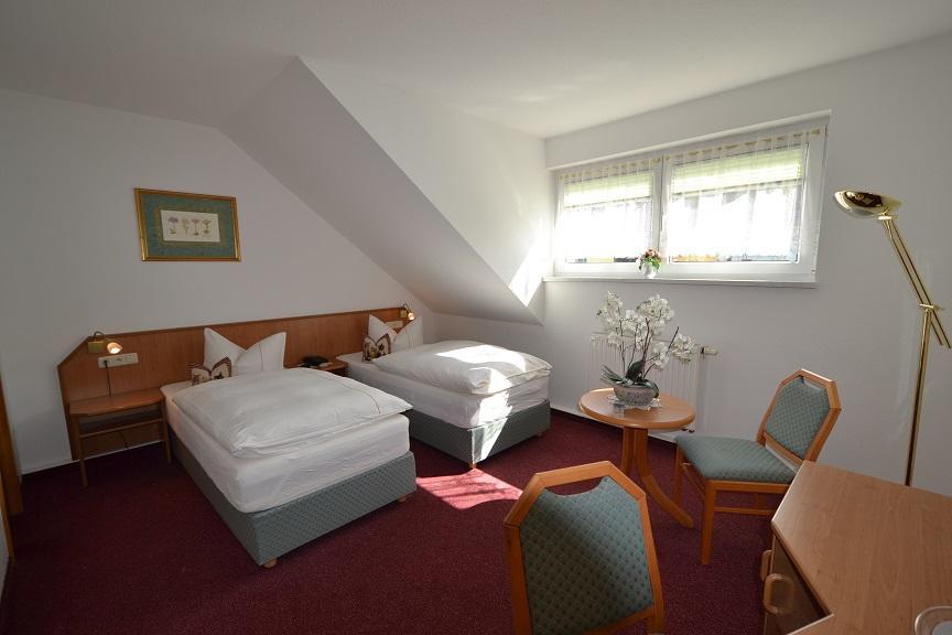 Hotel & Restaurant Zur Linde Freital Exterior photo