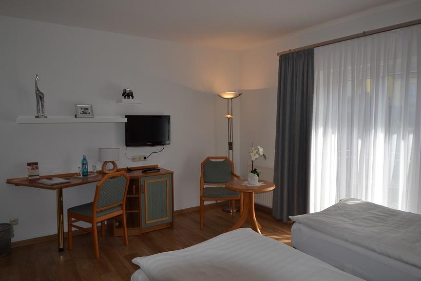 Hotel & Restaurant Zur Linde Freital Exterior photo